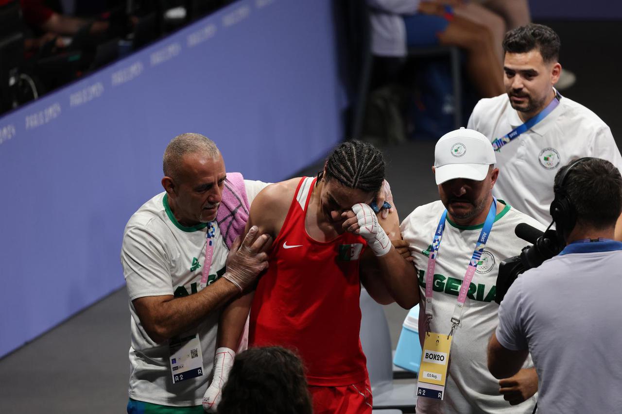 Olympic boxing Imane Khelif vs Anna Luca Hamori 