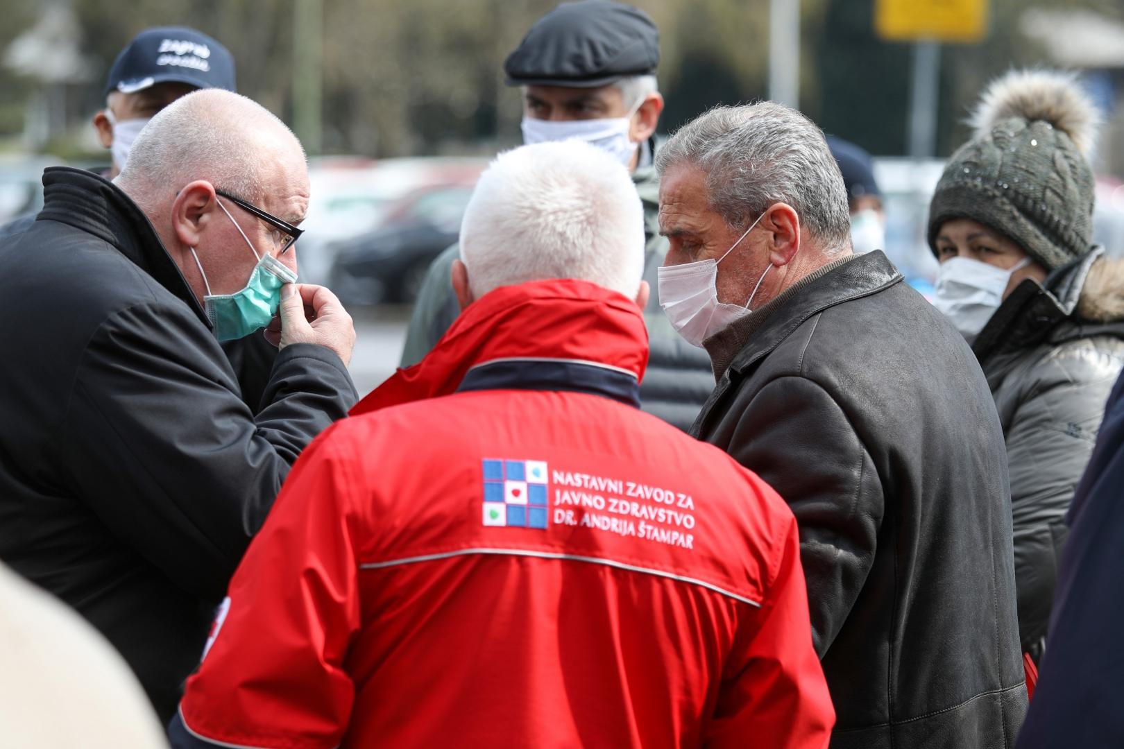 25.03.2020., Zagreb - U garazi Gradske uprave na Trgu Stjepana Radica odrzana je konferencija na temu: Prirodna nepogoda koja je pogodila Zagreb. Gradonacelnik Zagreba Milan Bandic. Photo: Borna Filic/PIXSELL