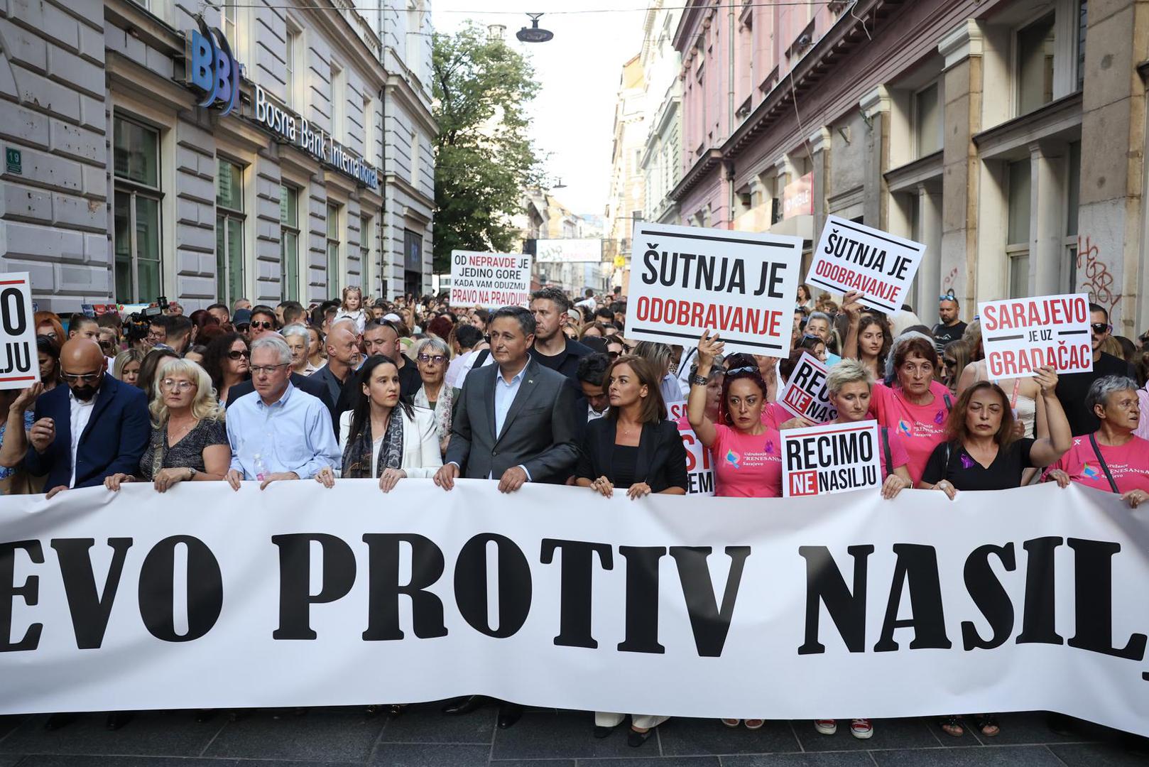 14.08.2023., Sarajevo, Bosna i Hercegovina - Nakon stravicnog zlocina u Gradaccu, gdje je monstrum Nermin Sulejmanovic ubio svoju partnericu Nizamu Hecimovic, zato sto ga je prijavila policiji zbog nasilja u porodici, u Sarajevu je odrzan protest protiv nasilja u porodici.

 Photo: Armin Durgut/PIXSELL