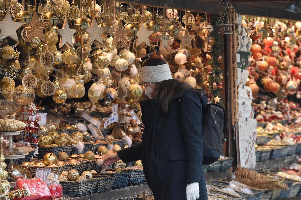 Po?elo zatvaranje za necijepljene u Austriji, trajat ?e do 24.11.