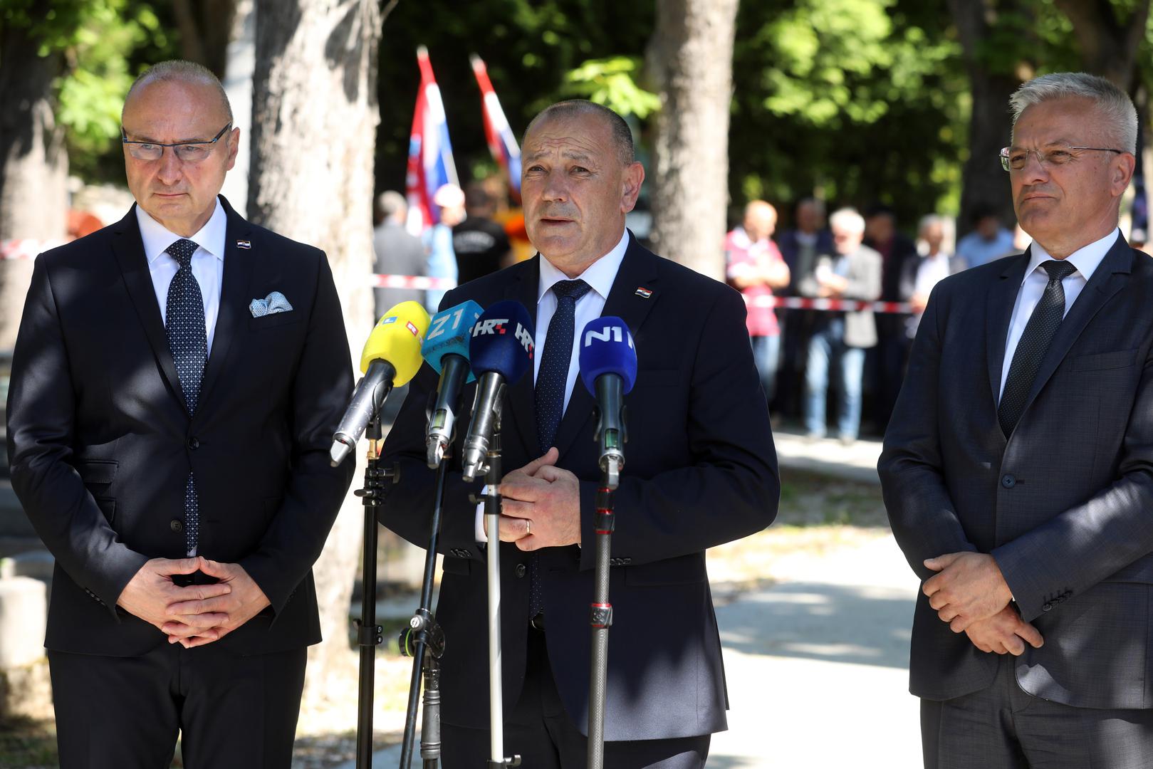 18.05.2024., Zagreb - Komemoracija za zrtve Bleiburske tragedije i Kriznog odrzana je kod Sredisnjeg kriza na groblju Mirogoj. Gordan Grlic Radman, Tomo Medved, Zvonko Milas Photo: Robert Anic/PIXSELL