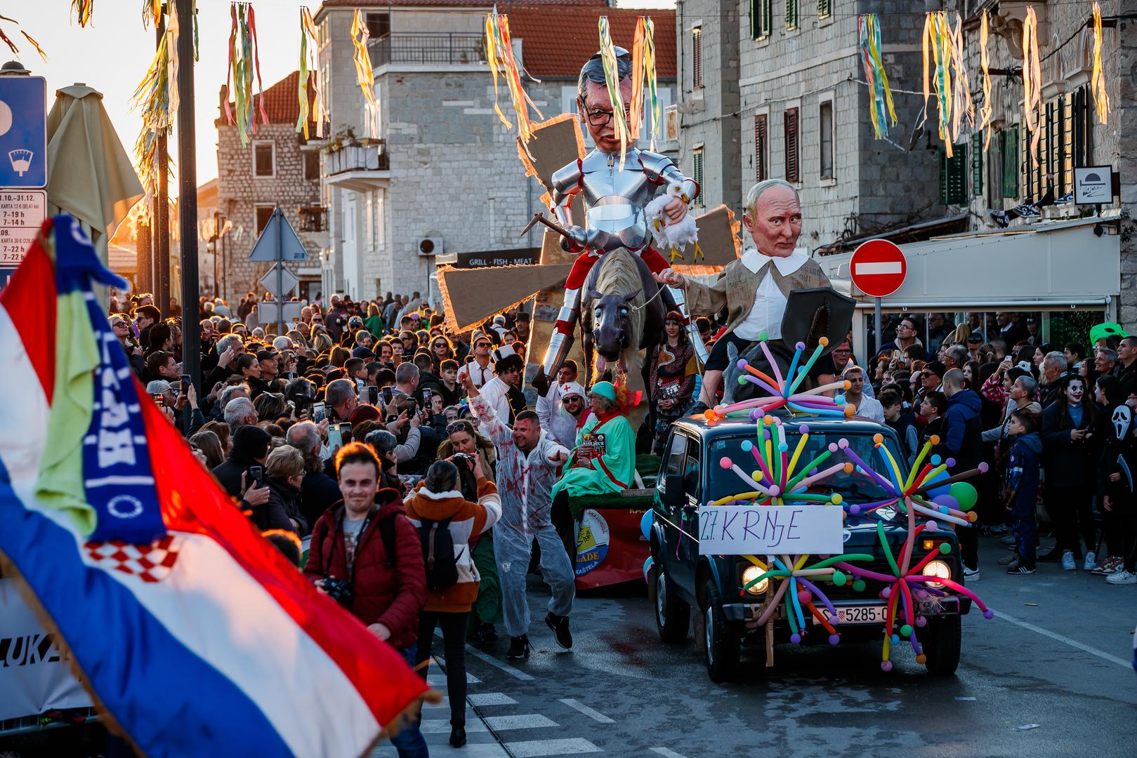 13.02.2024., Kastel Stari - Na pokladni utorak Krnjevalska Udruga 'Poklade' odrzala je 211. Krnjeval u kojem su krnjo bili Aleksandar Vucic i Vladimir Putin. Photo: Zvonimir Barisin/PIXSELL