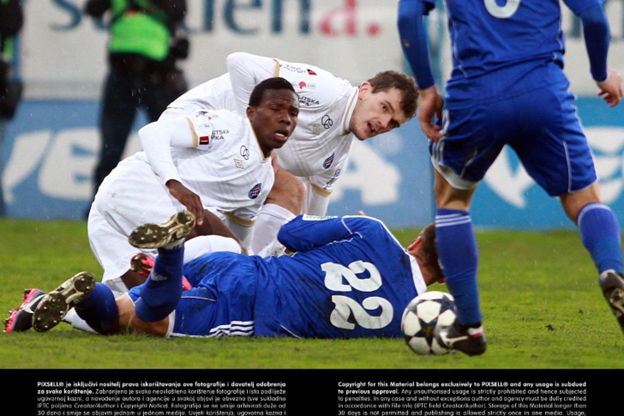 '10.04.2013., Koprivnica - Prva polufinalna utakmica Hrvatskog nogometnog kupa, NK Slaven Belupo - HNK Hajduk. Kouassi Jean Evrard Photo: Marko Jurinec/PIXSELL'