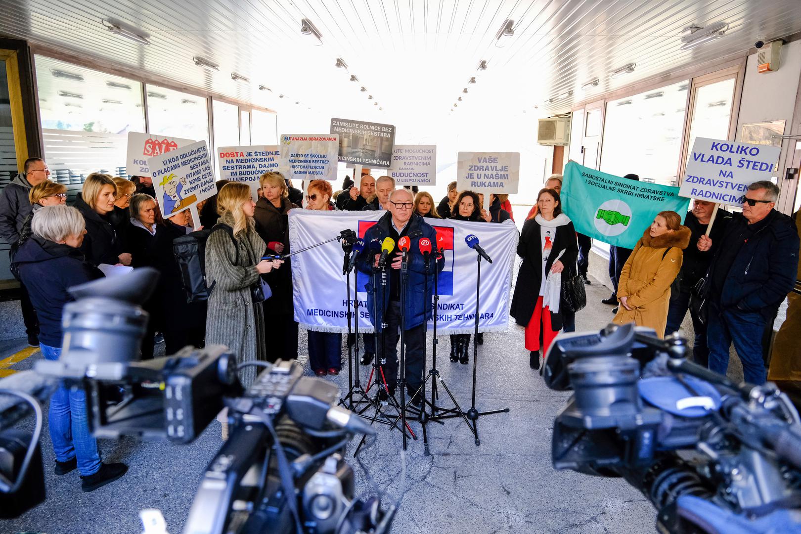 03.02.2023., Zagreb - Medicinske sestre i tehnicari odrzali su prosvjed ispred Ministarstva zdravstva. Photo: Slaven Branislav Babic/PIXSELL