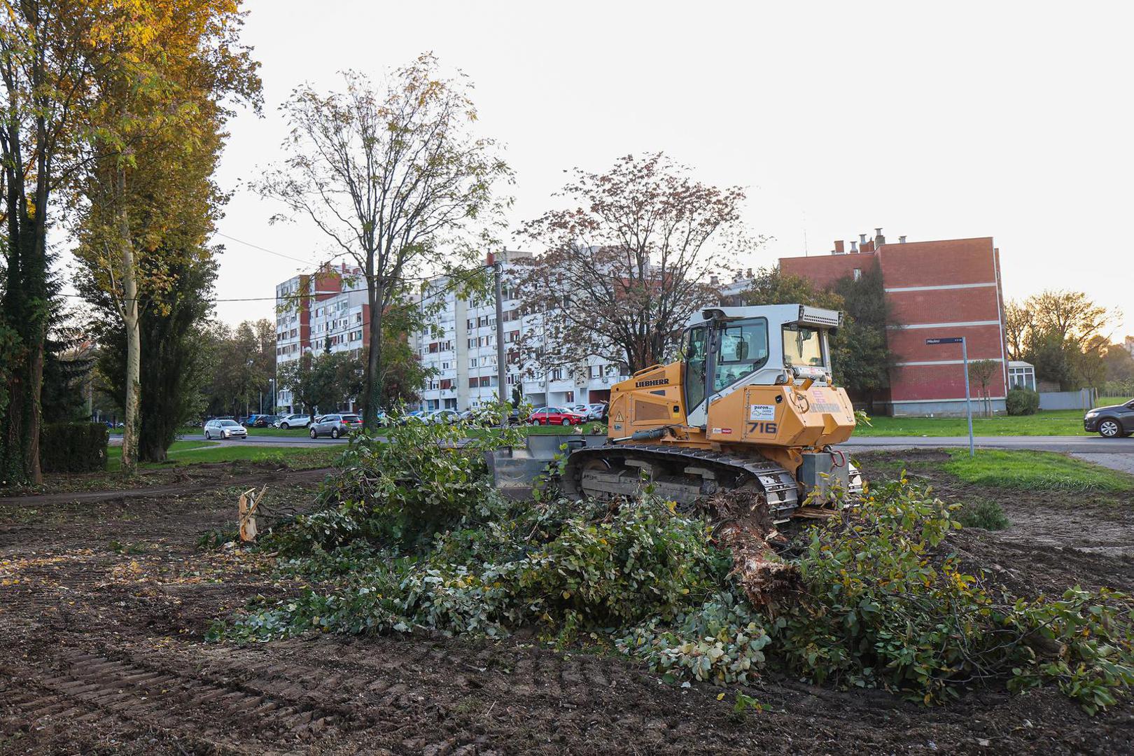 22.10.2024., Zagreb - Reportaza o prosirenju Sarajevske ulice u kojoj ce nakon radova voziti tramvaji i biti ce spojena sa Zagrebackom obilaznicom. Photo: Luka stanzl/PIXSELL