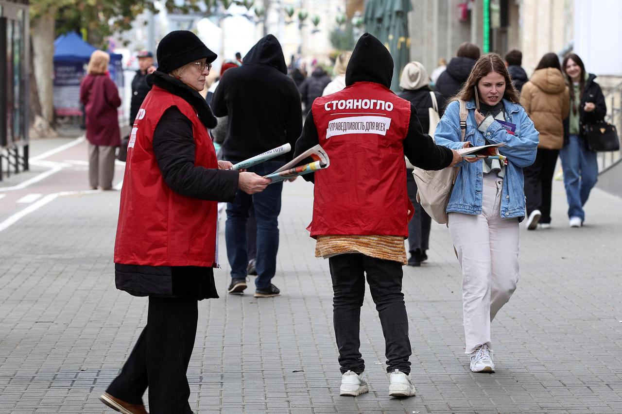 Moldova's presidential candidates campaign ahead of election