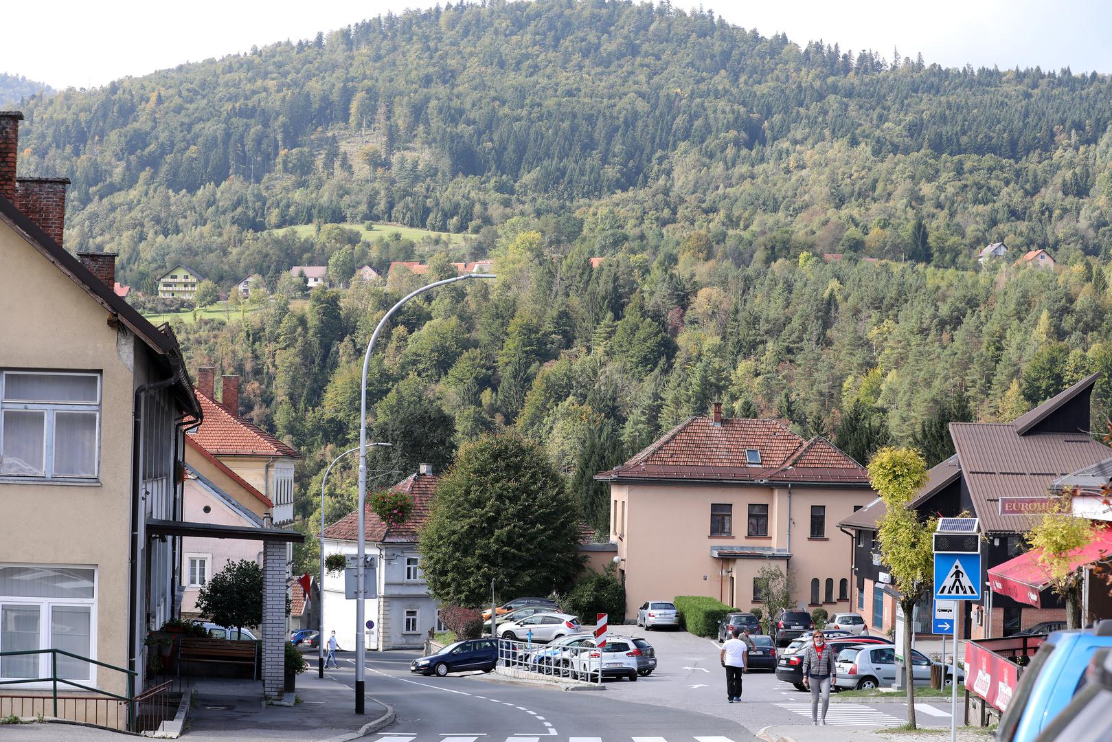 Vrbovsko je još jedan grad u Gorskom kotaru koji se nalazi na nadmorskoj visini od 370 do 600 metara. 