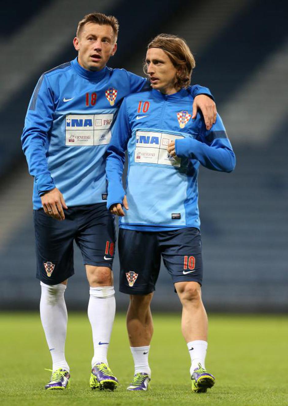 Ivica Olić i Luka Modrić