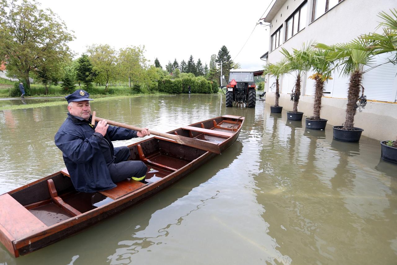 Poplava u Hrvatskoj Kostajnici