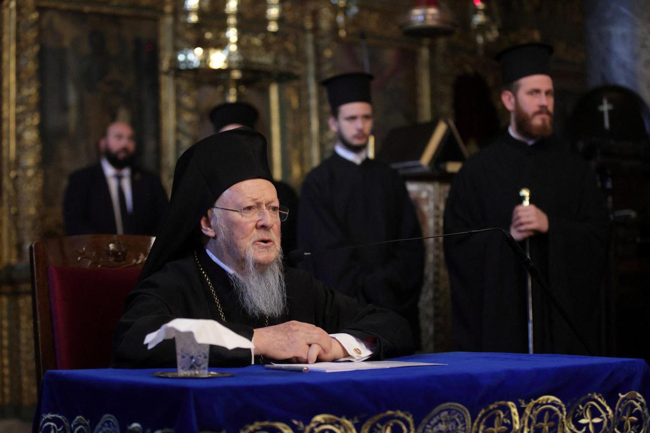 Commomeration for the earthquake victims, at the Patriarchal Church of St. George in Istanbul