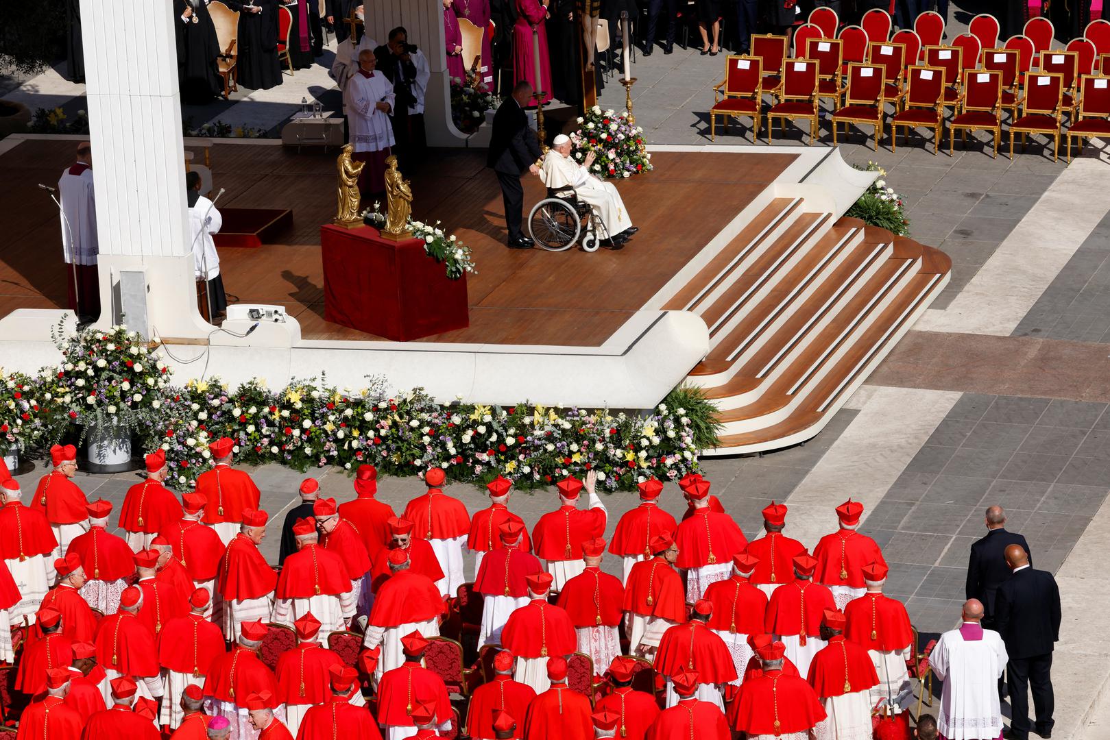 Pope Francis attends a consistory ceremony to elevate Roman Catholic prelates to the rank of cardinal, in Saint Peter's square at the Vatican, September 30, 2023. REUTERS/Remo Casilli Photo: REMO CASILLI/REUTERS