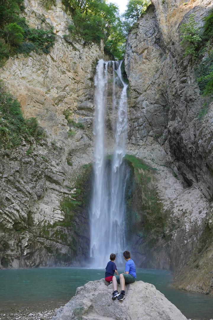 Vodopad Bliha nalazi se između sela Fajtovci i Kamengrada, 14 kilometara od središta općine Sanski Most u sjeverozapadnoj Bosni i Hercegovini. 