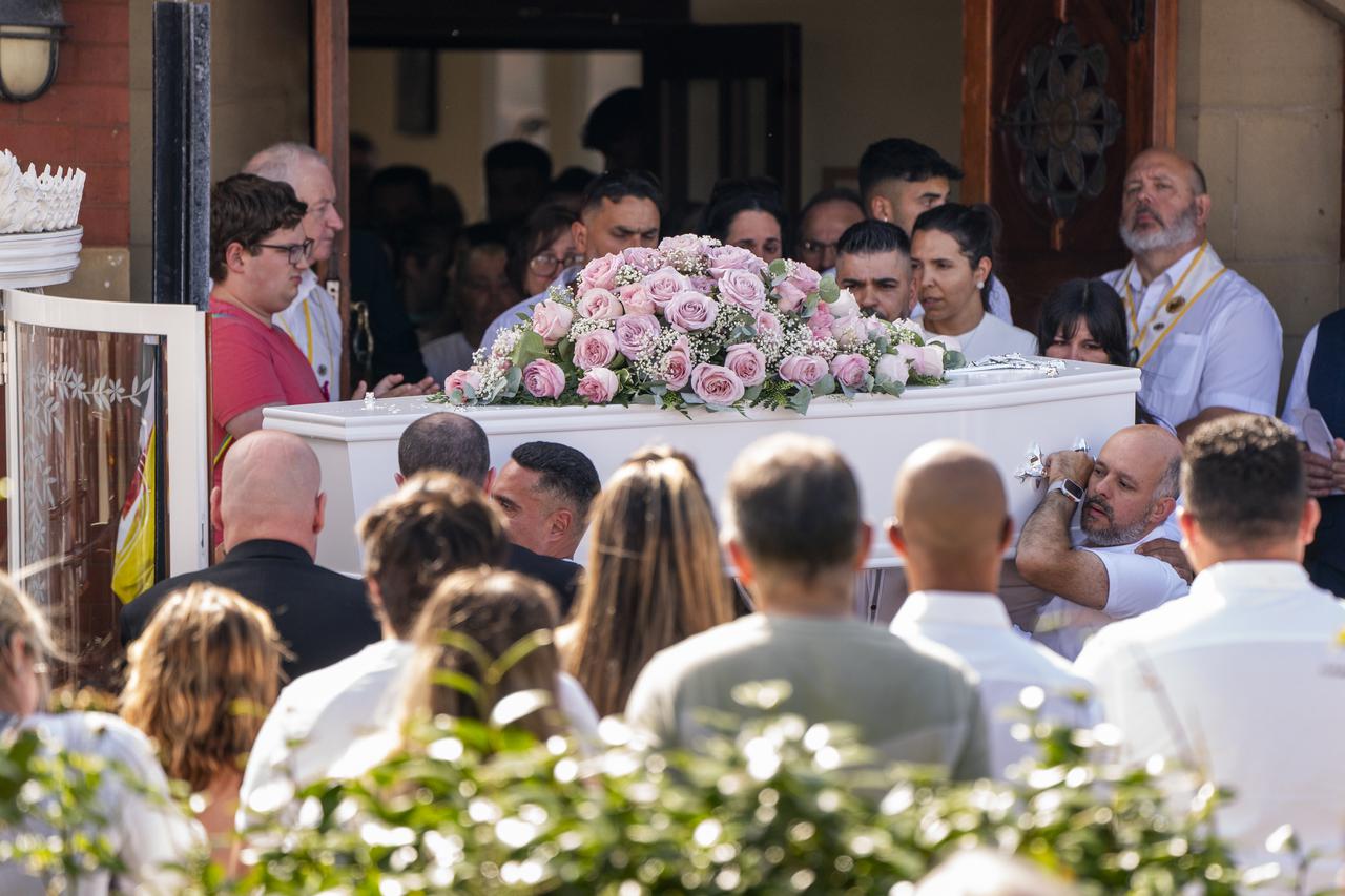 Alice da Silva Aguiar funeral