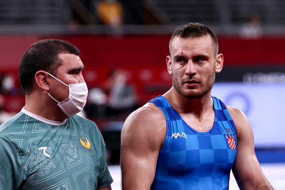 Tokio: Ivan Huklek izborio polufinale hrvanja grčko-rimskim stilom do 87kg