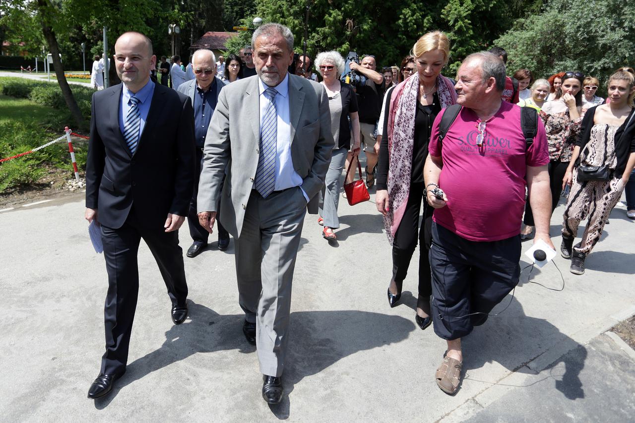 16.06.2015., Zagreb - Gradonacelnik grada Milan Bandic otvorio je novi odjel i prvu dnevnu bolnicu za oboljele od demencije psihijatrijske bolnice Sveti Ivan.  Photo: Borna Filic/PIXSELL