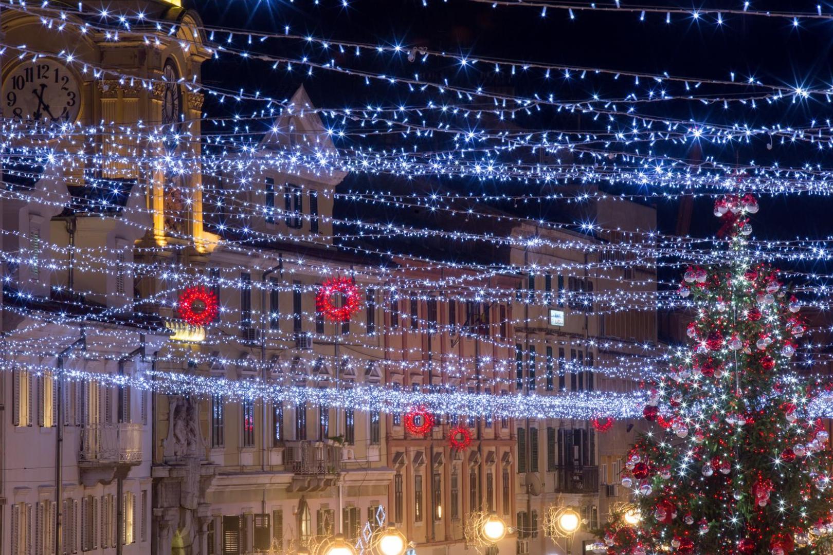 Paljenje blagdanske rasvjete i otvorenje Rijeka Adventa na Korzu