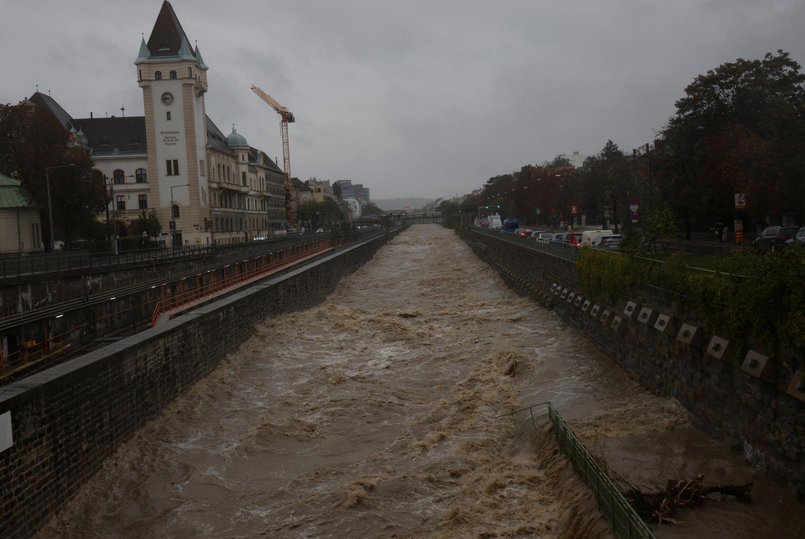 A view of the flooded Wienfluss river channel during heavy rain, after Austrian forecasters expanded a warning for extreme rainfall to areas of the country including the capital, in Vienna, Austria, September 15, 2024. REUTERS/Leonhard Foeger Photo: LEONHARD FOEGER/REUTERS