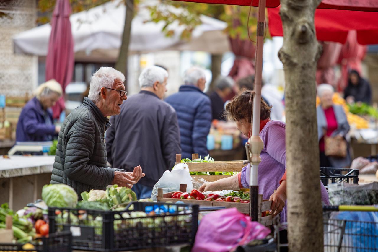 Pula: Ponuda na zelenoj tržnici