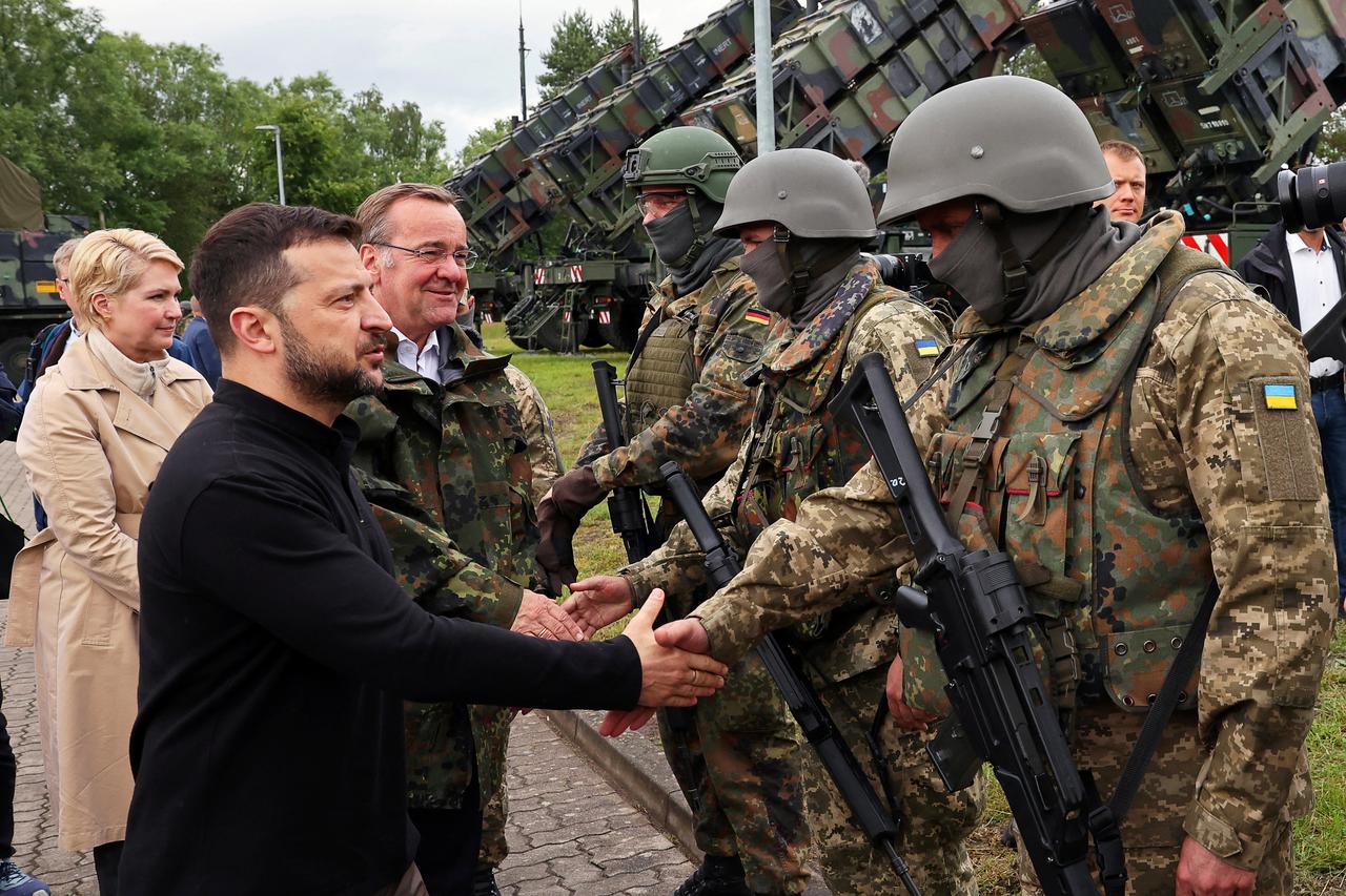 Ukrainian President Volodymyr Zelenskiy visit to a military training area