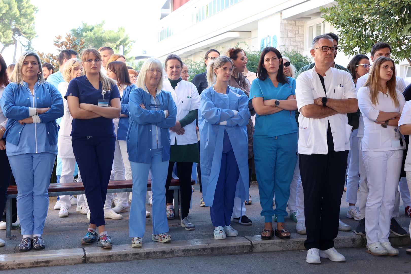 11.11.2024., Split - Ispred KBC-a Split odrzana je konferencija za medije sindikalnih povjerenika sindikata Zajedno o strajku u zdravstvenim ustanovama u Hrvatskoj koji je poceo danas. Photo: Ivana Ivanovic/PIXSELL