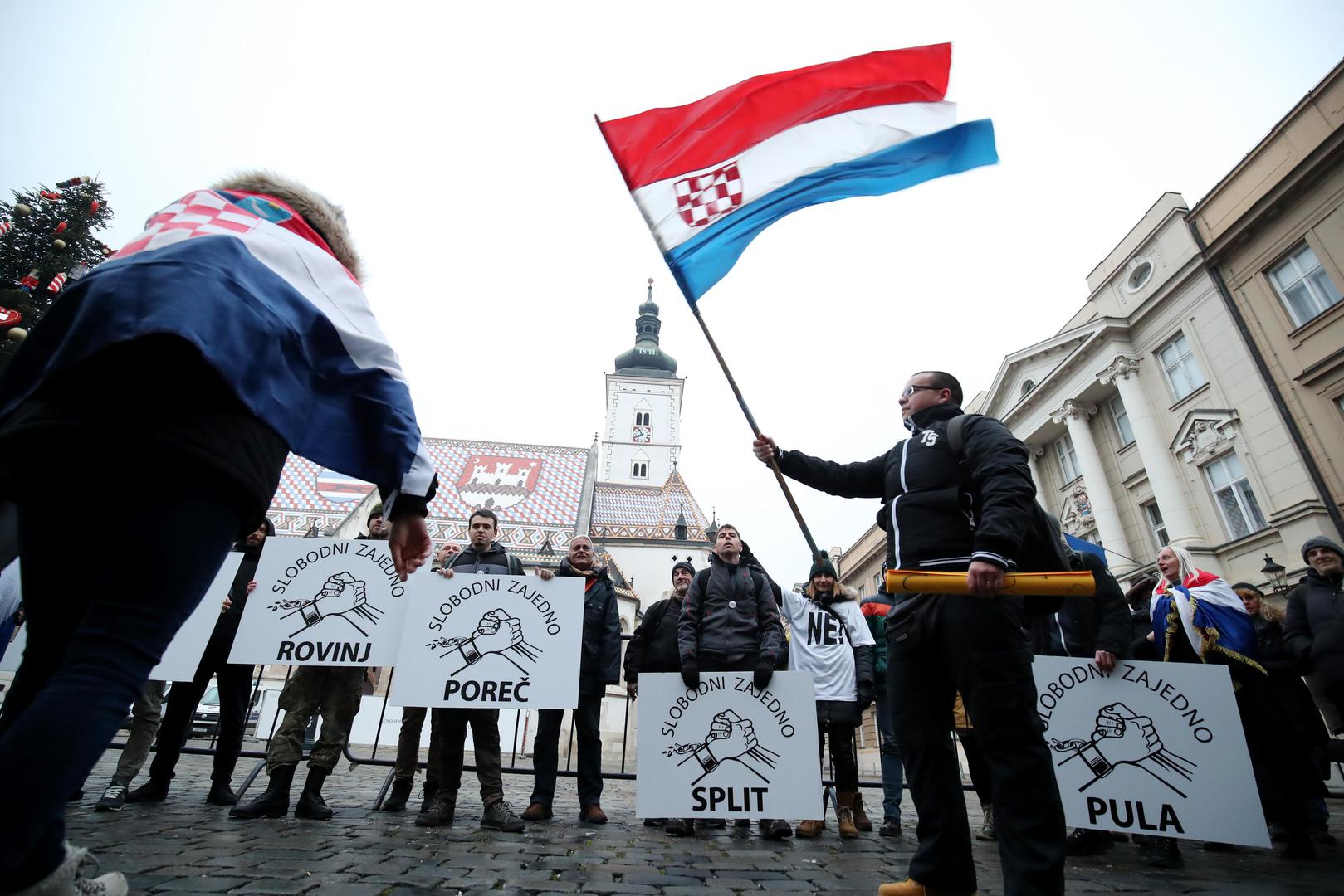 15.12.2021.,Zagreb - Udruge i inicijative gradjana pozvala je gradjane da oko Markovog trga u Zagrebu formiraju Bedem ljubavi 2 