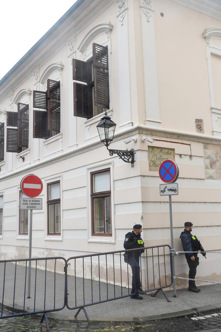 12.05.2023., Zagreb - Interventna policija ispred zgrade Vlade RH na Markovom trgu zbog prijetnji premijeru Andreju Plenkovicu i drugim clanovima Vlade. Photo: Josip Regovic/PIXSELL