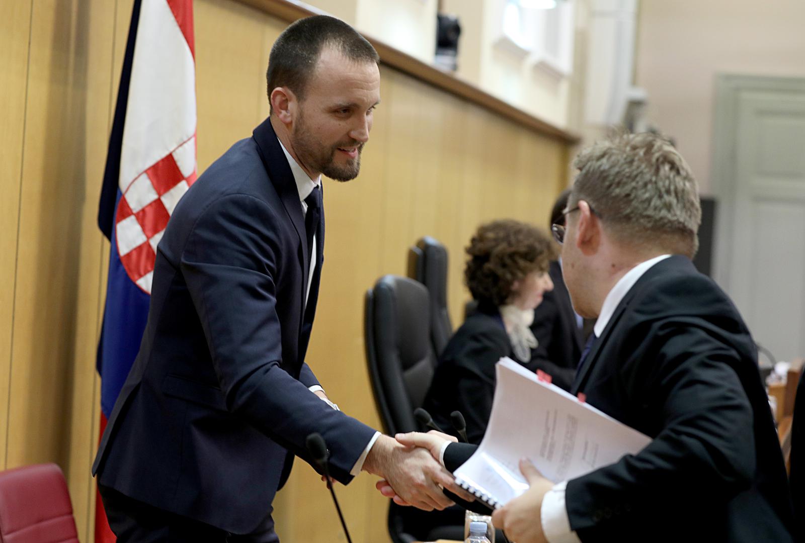 17.03.2023., Zagreb - Nakon aktualnog prijepodneva u Saboru zastupnici glasuju o povjerenju novim ministrima Branku Bacicu i Simi Erlicu Photo: Patrik Macek/PIXSELL