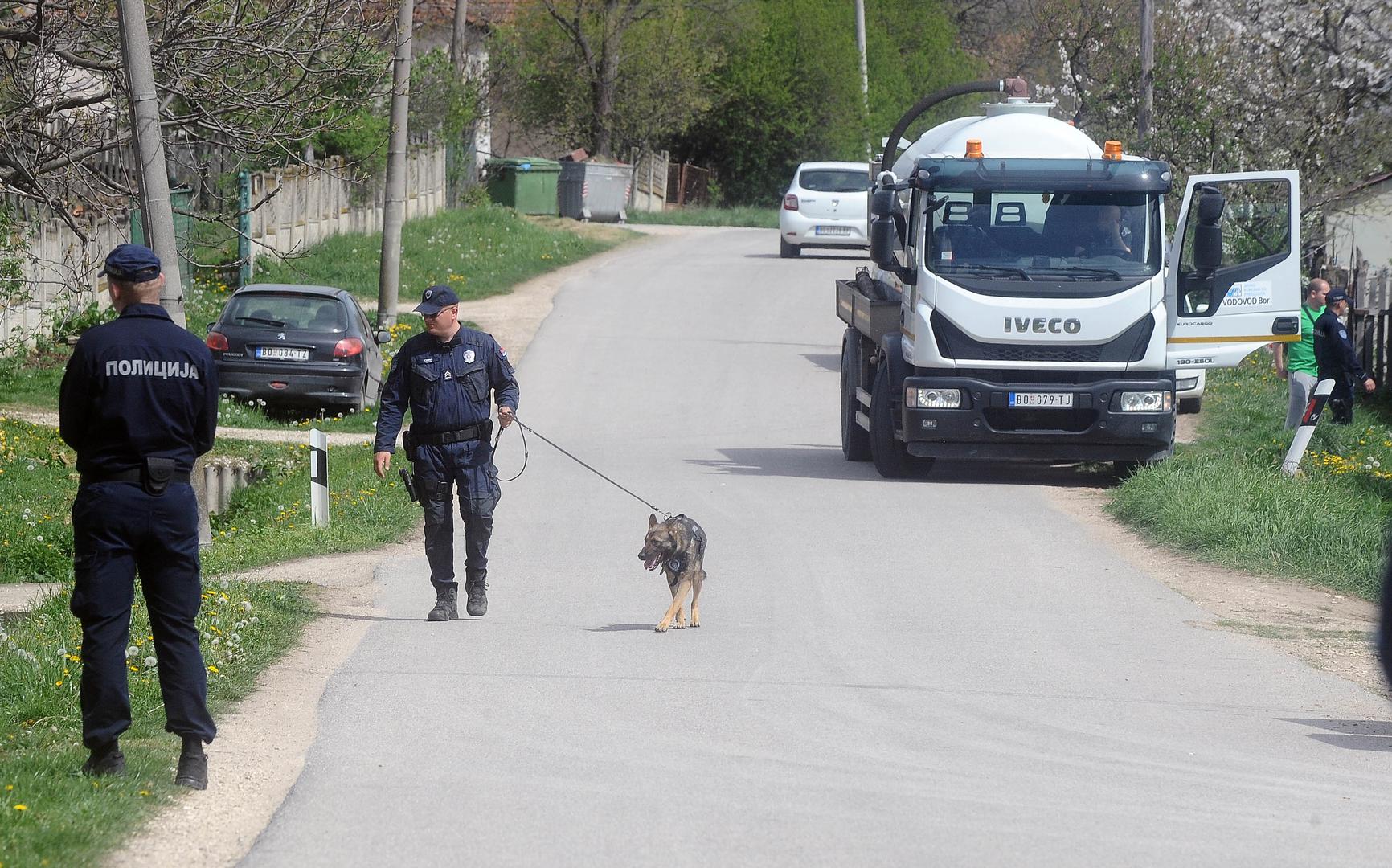 06, April, 2024, Bor - The search for the body of the murdered two-year-old Danka Ilic from Bor continues by checking several locations in the Bor area, and the police in the village of Zlot brought one of the suspects into the yard of the family of Dejan Dragijevic, one of the suspects for the murder of the child. Photo: M.M./ATAImages

06, april, 2024, Bor - Potraga za telom ubijene dvogodisnje Danke Ilic iz Bora nastavlja se proverom vise lokacija u borskom kraju, a policija je u selu Zlot uvela jednog od osumnjicenih u dvoriste porodice Dejana Dragijevica, jednog od osumnjicenih za ubistvo deteta. Photo: M.M./ATAImages Photo: M.M./ATA images/PIXSELL