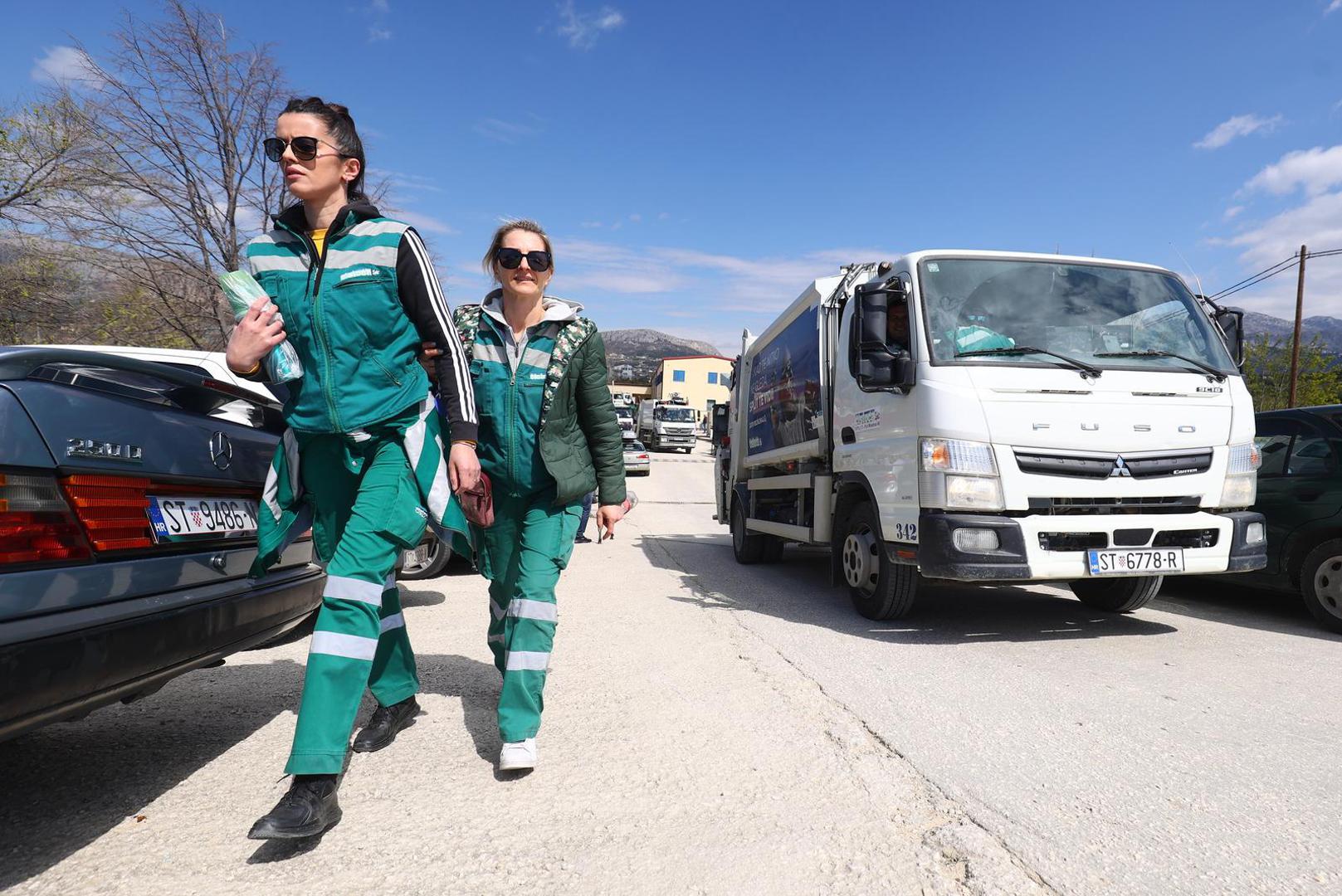 05.04.2023., Split - Dogovorom izmedu radnika Cistoce i gradonacelnika Puljka zavrsen je strajk te su radnici nastavili s obavljanjem svojih poslova. Photo: Miroslav Lelas/PIXSELL