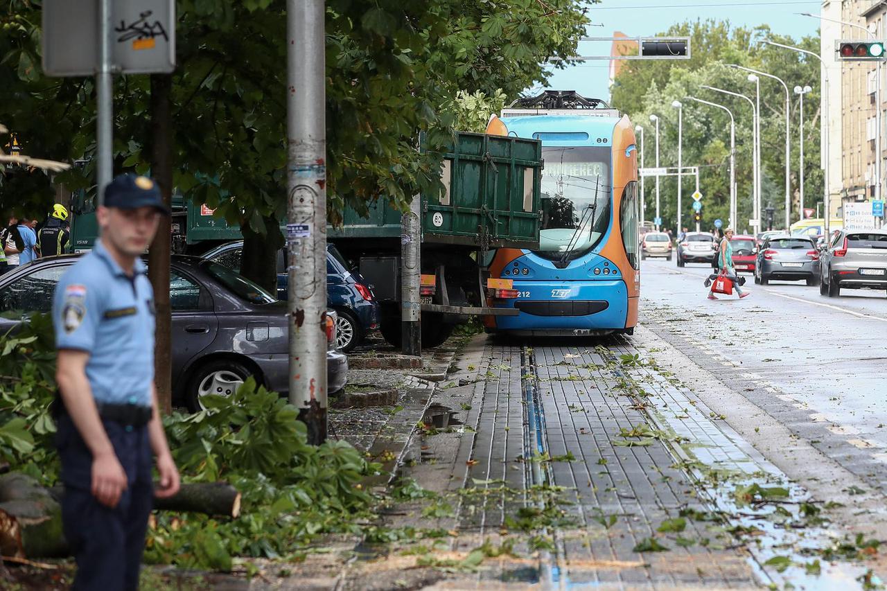 Posljedice novog nevremena koje je pogodilo Zagreb