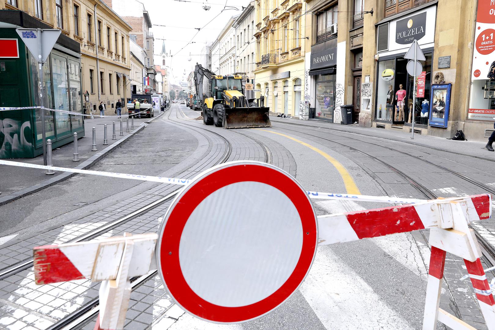 01.06.2022., Zagreb - U Frakopanskoj ulici u ceka se pocetak sanacije posljedica pozara koji je sinoc izbio na plinskim instalacijma. 
 Photo: Patrik Macek/PIXSELL