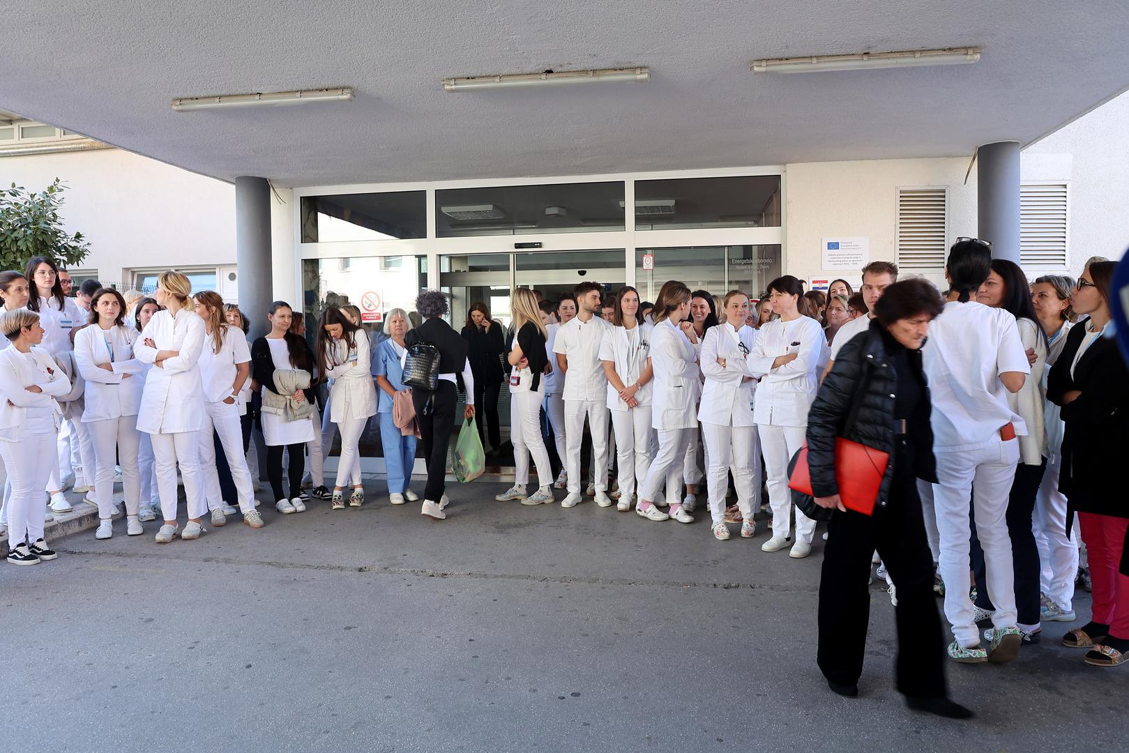 11.11.2024., Split - Ispred KBC-a Split odrzana je konferencija za medije sindikalnih povjerenika sindikata Zajedno o strajku u zdravstvenim ustanovama u Hrvatskoj koji je poceo danas. Photo: Ivana Ivanovic/PIXSELL