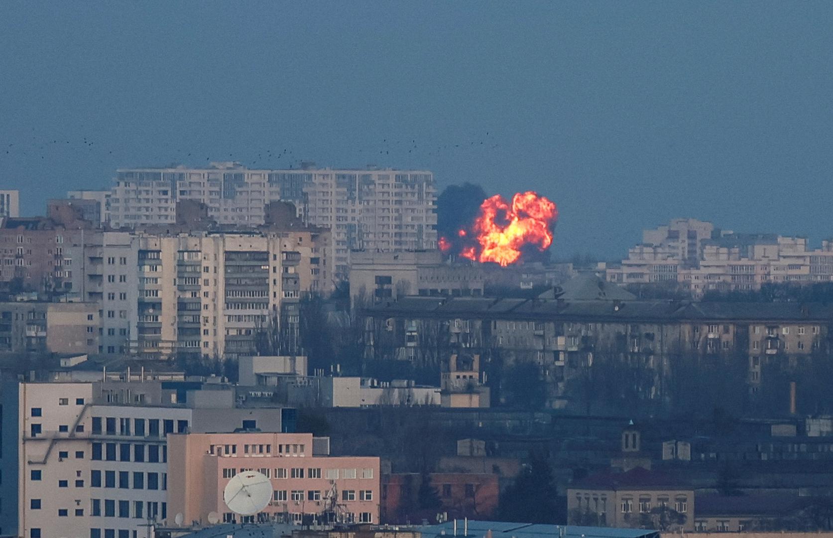 An explosion of a missile is seen during a Russian missile and drone strike, amid Russia's attack on Ukraine, in Kyiv, Ukraine December 29, 2023. REUTERS/Gleb Garanich Photo: GLEB GARANICH/REUTERS