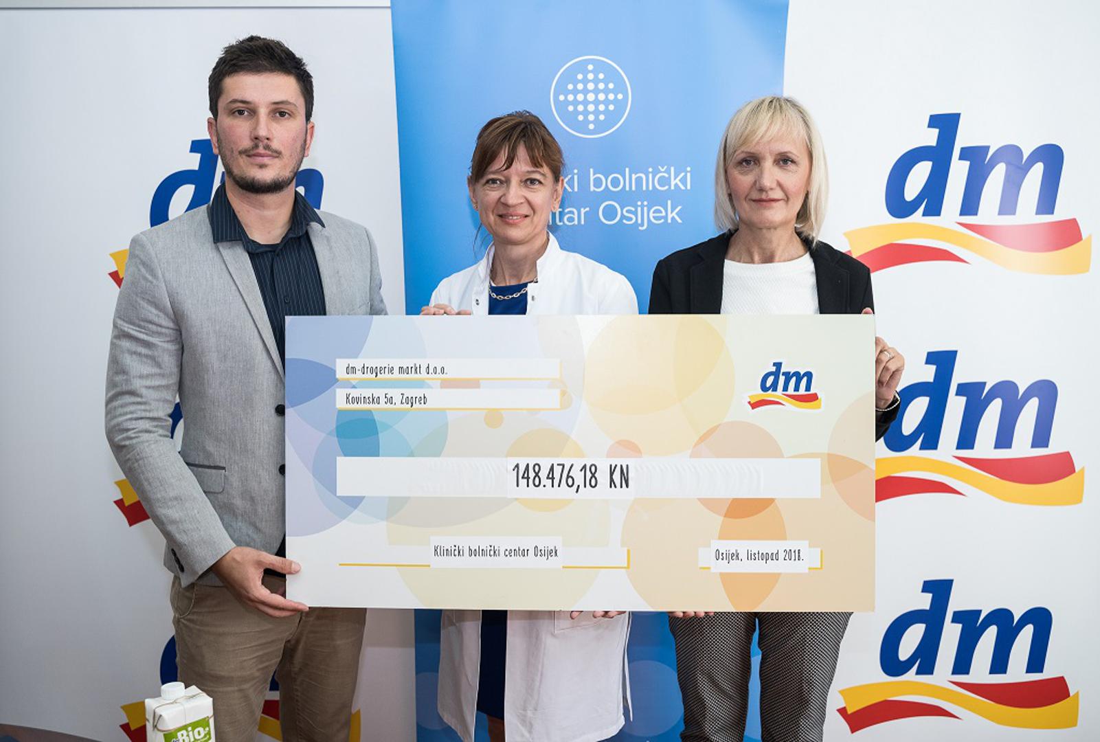 Dejan Murić (dm), prof. Jasminka Milas-Ahić, (KBC Osijek), Ana Fostač-Krilčić (dm) 