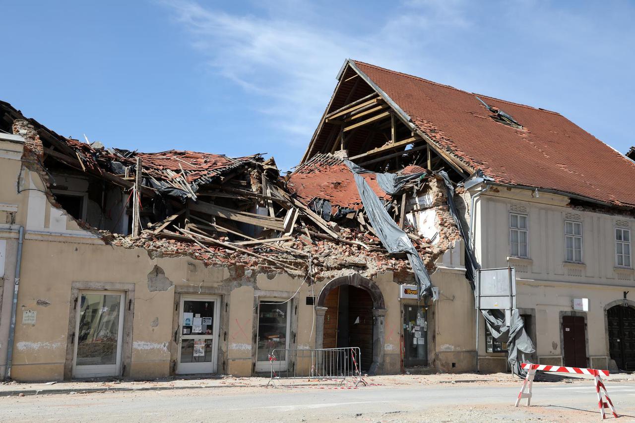 Centar Petrinje tri mjeseca nakon razornog potresa