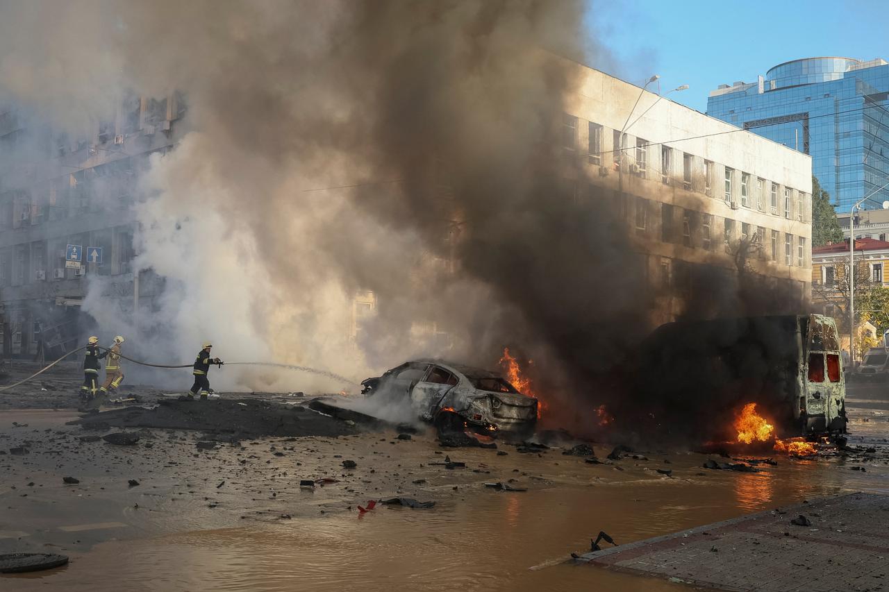 A military strike in central Kyiv