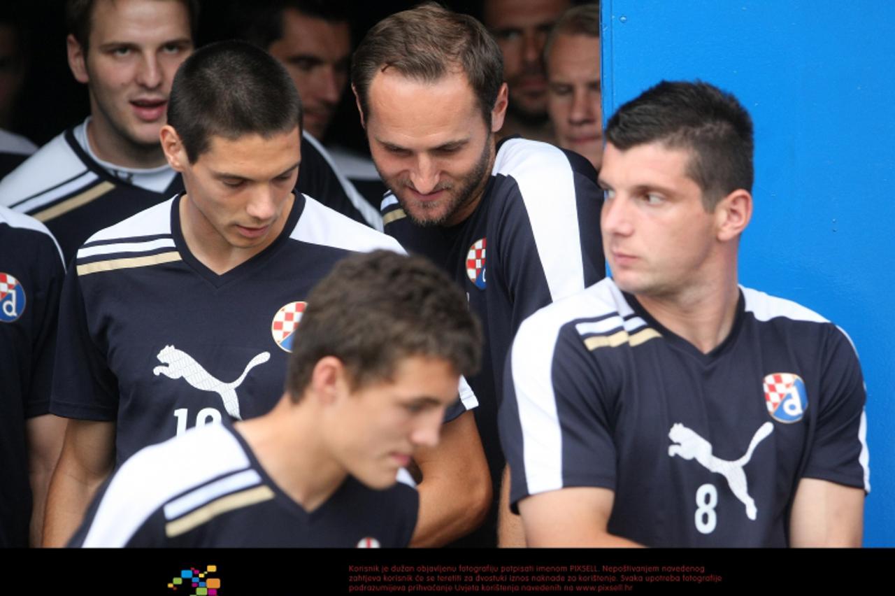 '08.09.2011. Zagreb, Hrvatska - Josip Joe Simunic odradio je prvi trening s Dinamom.Joe Simunic, Ante Rukavina Photo: Petar Glebov/PIXSELL'