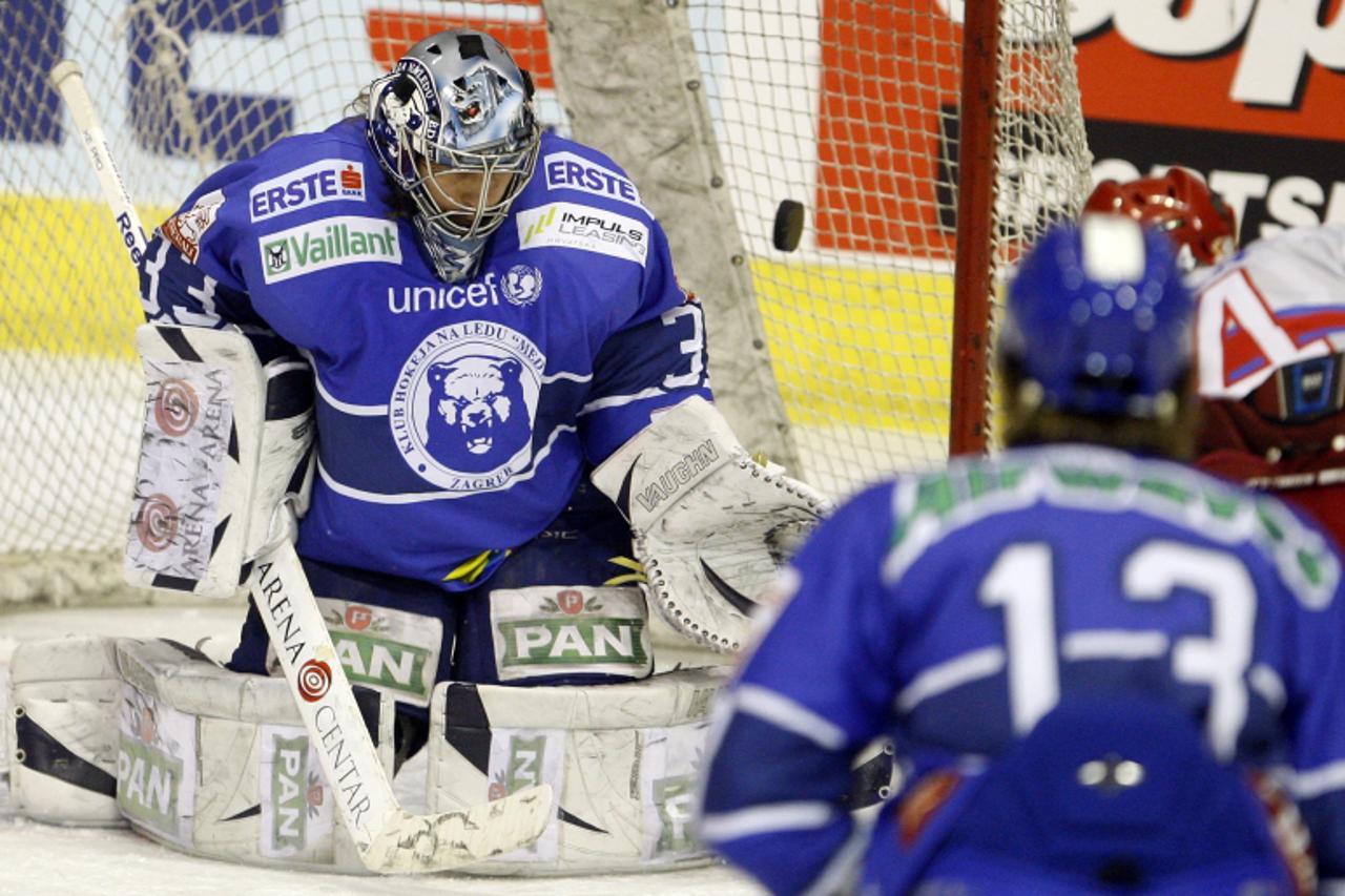 \'13.02.2011., Dom sportova, Zagreb - Hokejaska utakmica, EBEL liga, KHL Medvescak - HK Acroni Jesenice. Photo: Slavko Midzor/PIXSELL\'