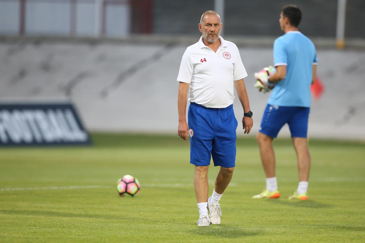 24.07.2016., stadion Kranjceviceva, Zagreb - MAXtv Prva liga, 2. kolo, NK Lokomotiva - NK Split. Trener Vjekoslav Lokica.  Photo: Igor Soban/PIXSELL