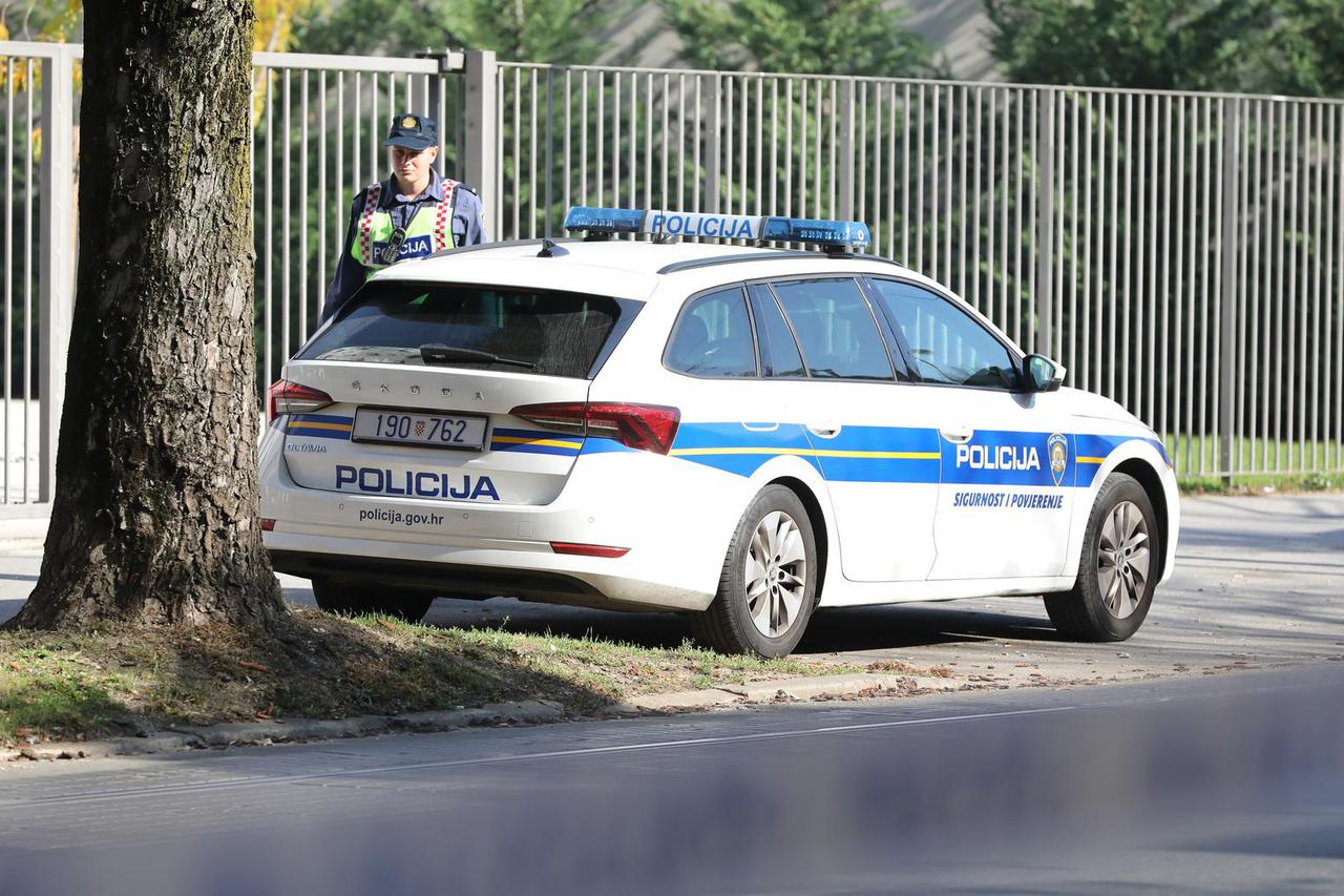 Zagreb: Policija ispred Općinskog kaznenog suda u Ilici uoči suđenja Marku Franciškoviću