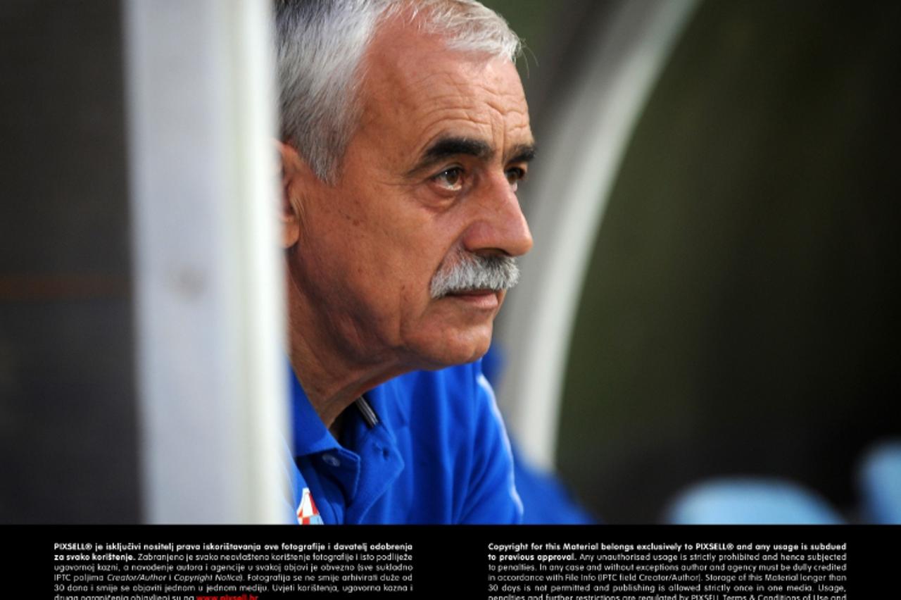 '29.07.2013., stadion u Kranjcevicevoj, Zagreb - MAXtv 1. HNL, 03. kolo, NK Lokomotiva - NK Slaven Belupo. Ivan Katalinic, trener Slaven Belupa. Photo: Daniel Kasap/PIXSELL'