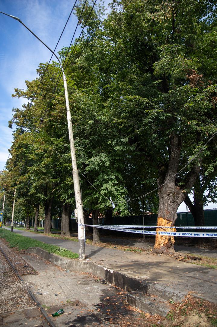 03.09.2022., Osijek - Mjesto nesrece do koje je doslo nocas iza ponoci u Osijeku, u kojoj je poginula jedna osoba, a cetvero ih je tesko ozlijedeno. Photo: Borna Jaksic/PIXSELL