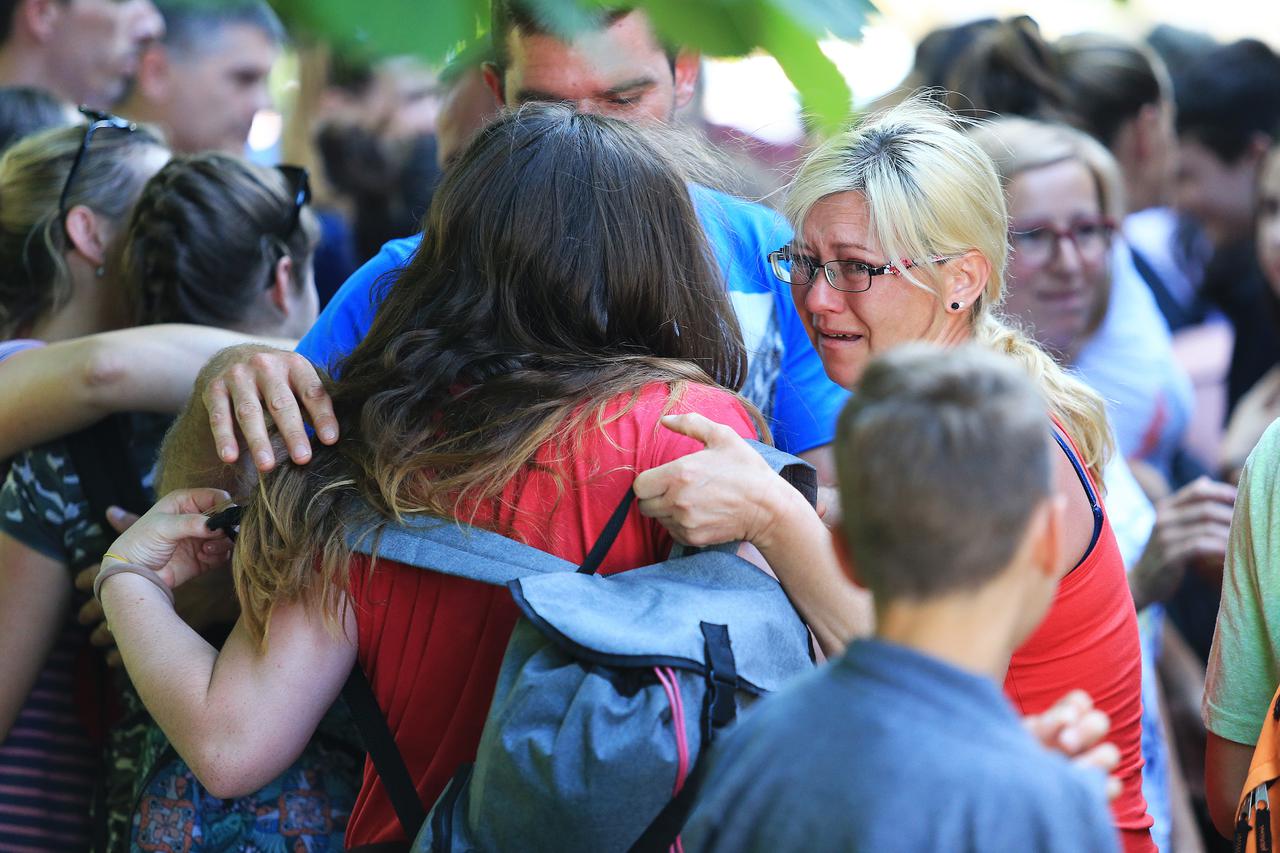 Sisak: Vozač kamiona koji je skrivio tragediju kod Novske odveden na Županijski sud