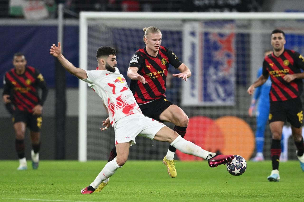 Champions League - Round of 16 First Leg - RB Leipzig v Manchester City