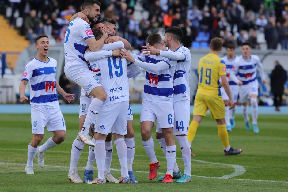 Osijek: NK Osijek i NK Hrvatski Dragovoljac u 31. kolu Prve HNL