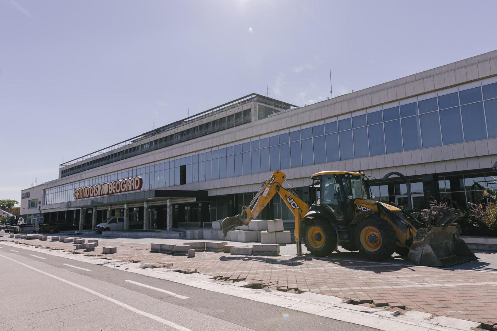 Novi kompleks trebao bi uključivati hotel s restoranima, stambeni prostor kao i brojne druge sadržaje, čime će se značajno promijeniti izgled ovog dijela grada.