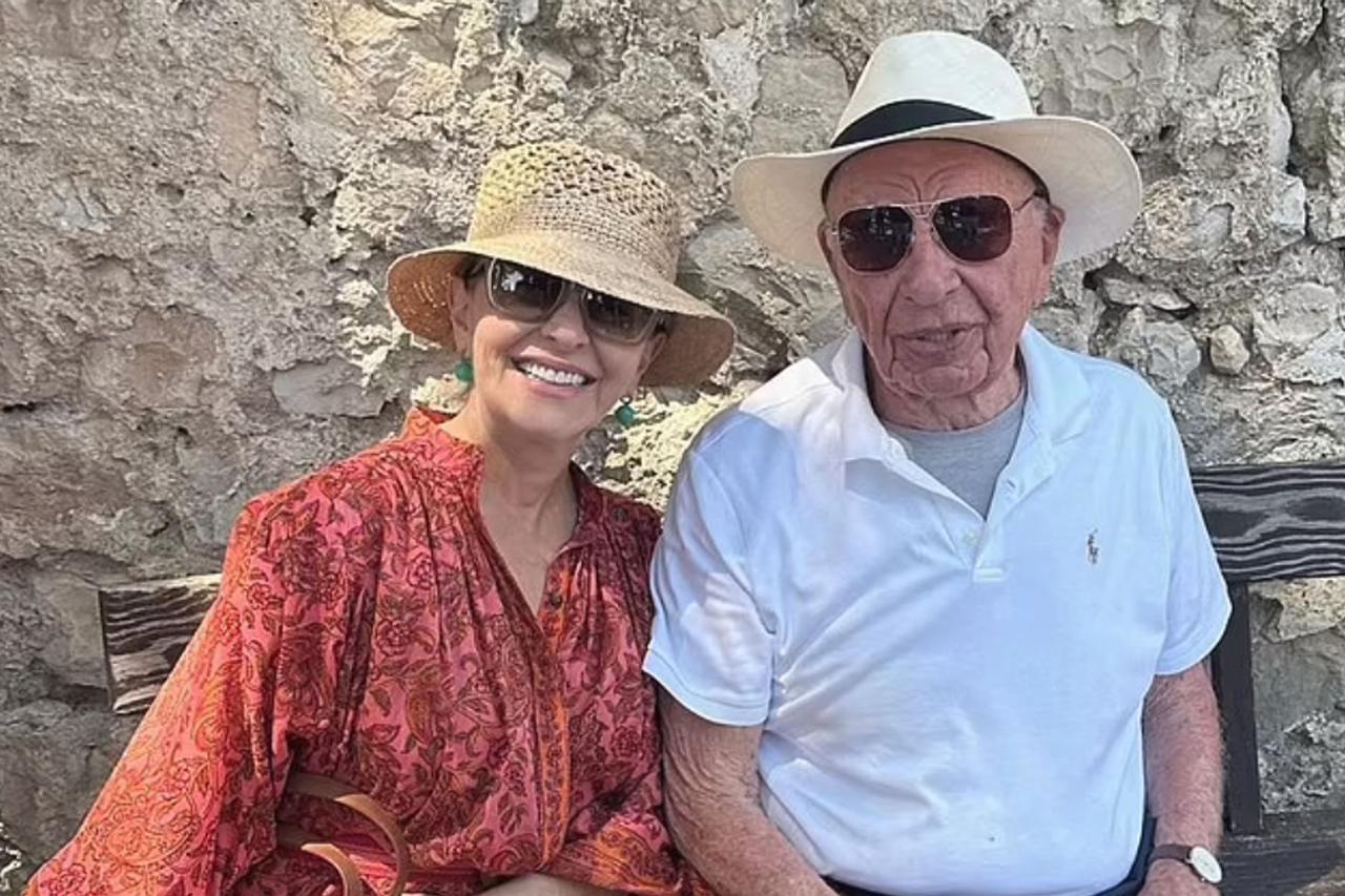 Rupert Murdoch et sa nouvelle compagne Elena Zhukova ( scientifique à la retraite et mère de Dasha Zhukova)