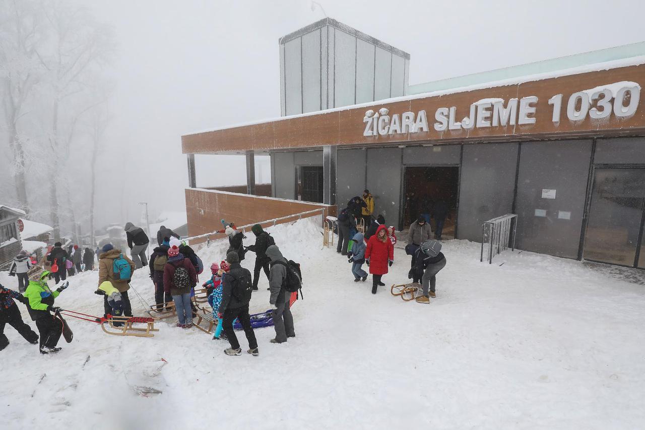 Gužva na sljemenskoj cesti