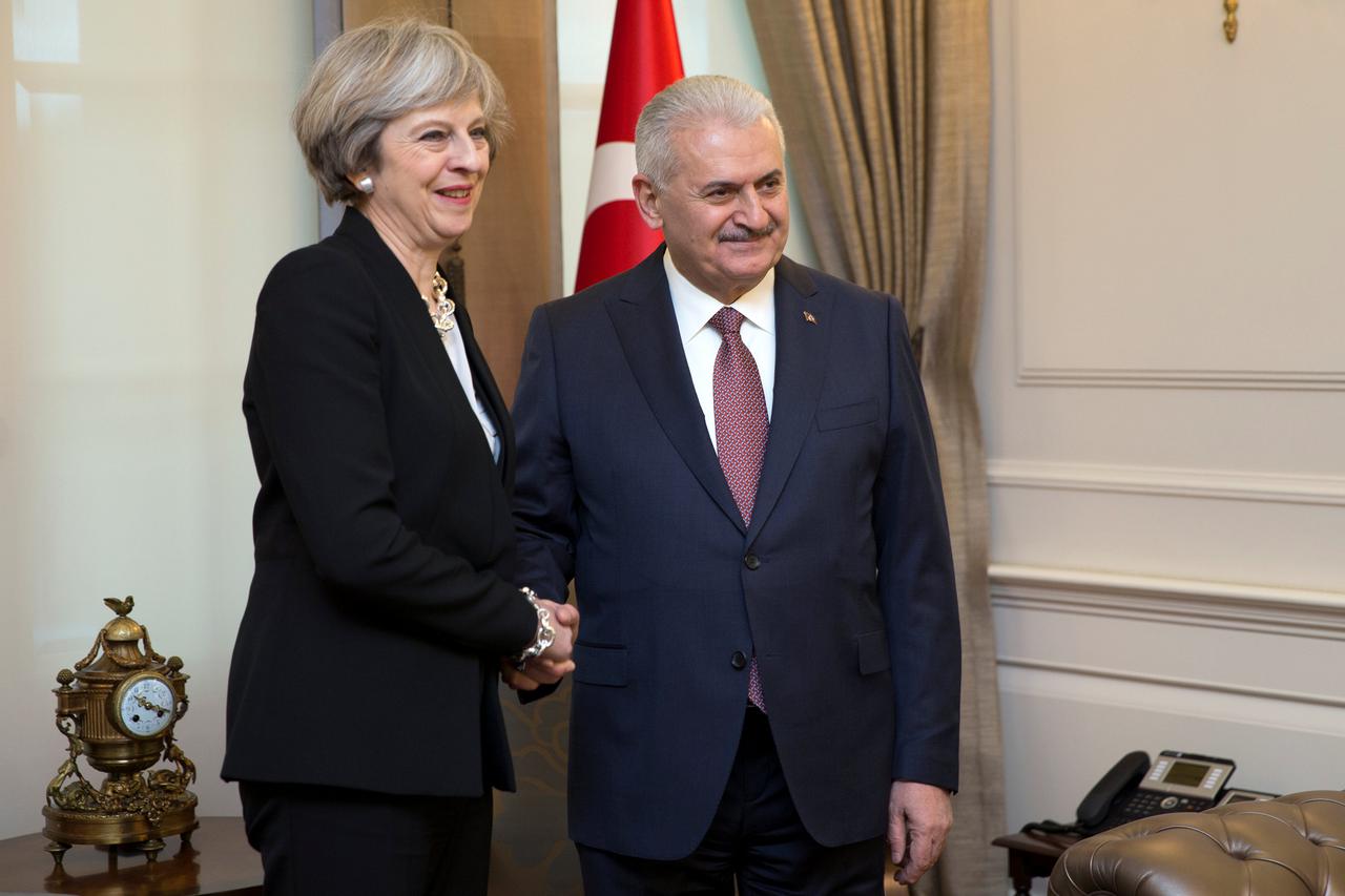 Theresa May Binal Yildirim