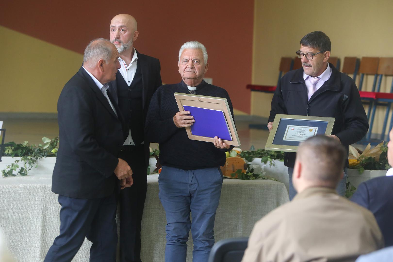 13.09.2024., Kamanje - Predsjednik RH Zoran Milanovic nazocio je svecanoj sjednici opcinskog vijeca Kamanje povodom Dana opcine. Photo: Kristina Stedul Fabac/PIXSELL